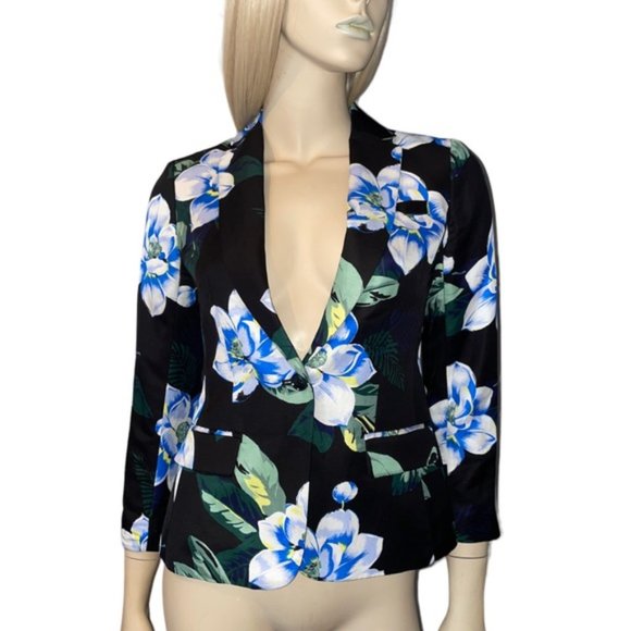 Banana Republic Floral Blazer - Picture 6 of 10